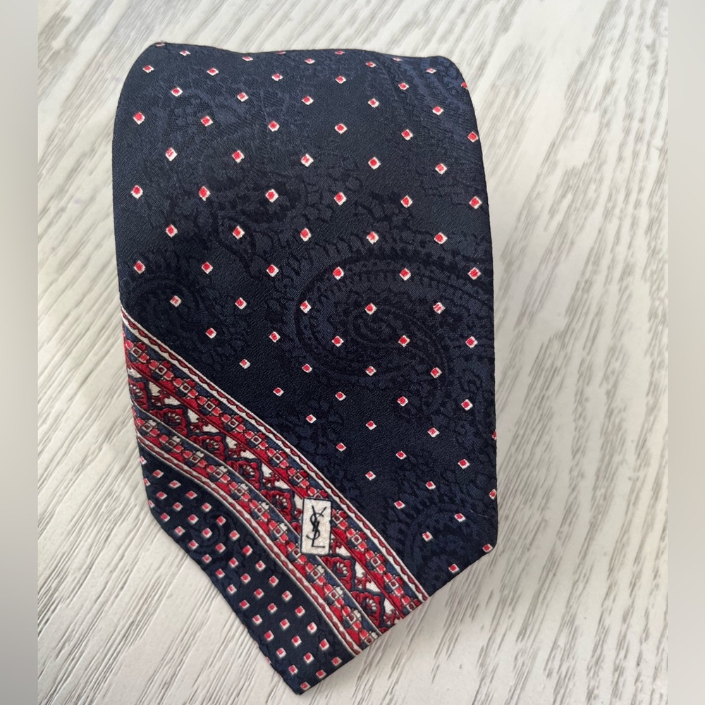 Men’s tie